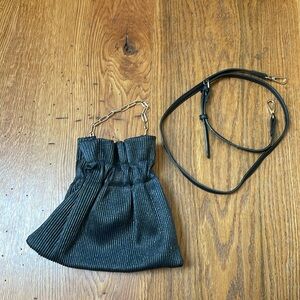 Street Level black metallic cross body bag